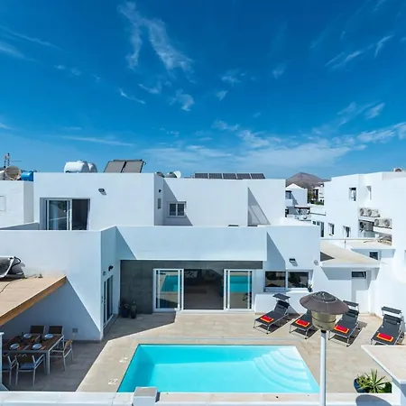 Amaru Villa Puerto del Carmen (Lanzarote)