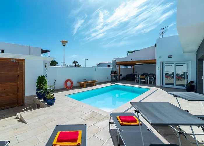 Amaru * بويرتو ذيل كارمين